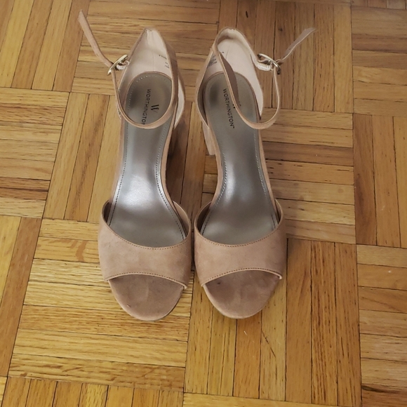 Worthington Shoes - Worthington Ischia tan suede block heels size 7.5